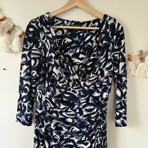 Lauren Ralph Lauren Printed Faux Wrap Ruched Sheath Midi Dress Modest Missy 10 - Picture 3 of 9